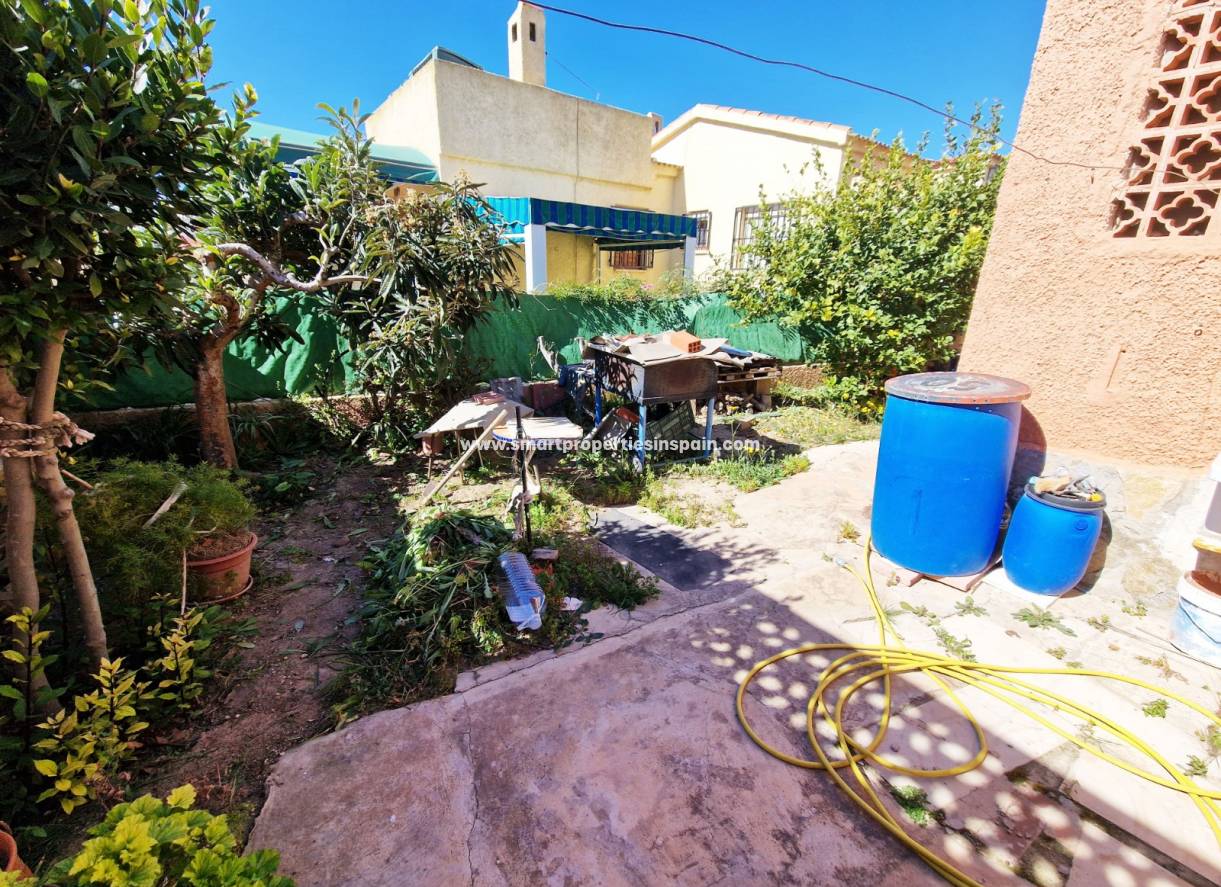 Wiederverkauf - Freistehendes Haus - La Marina - Urbanización La Marina
