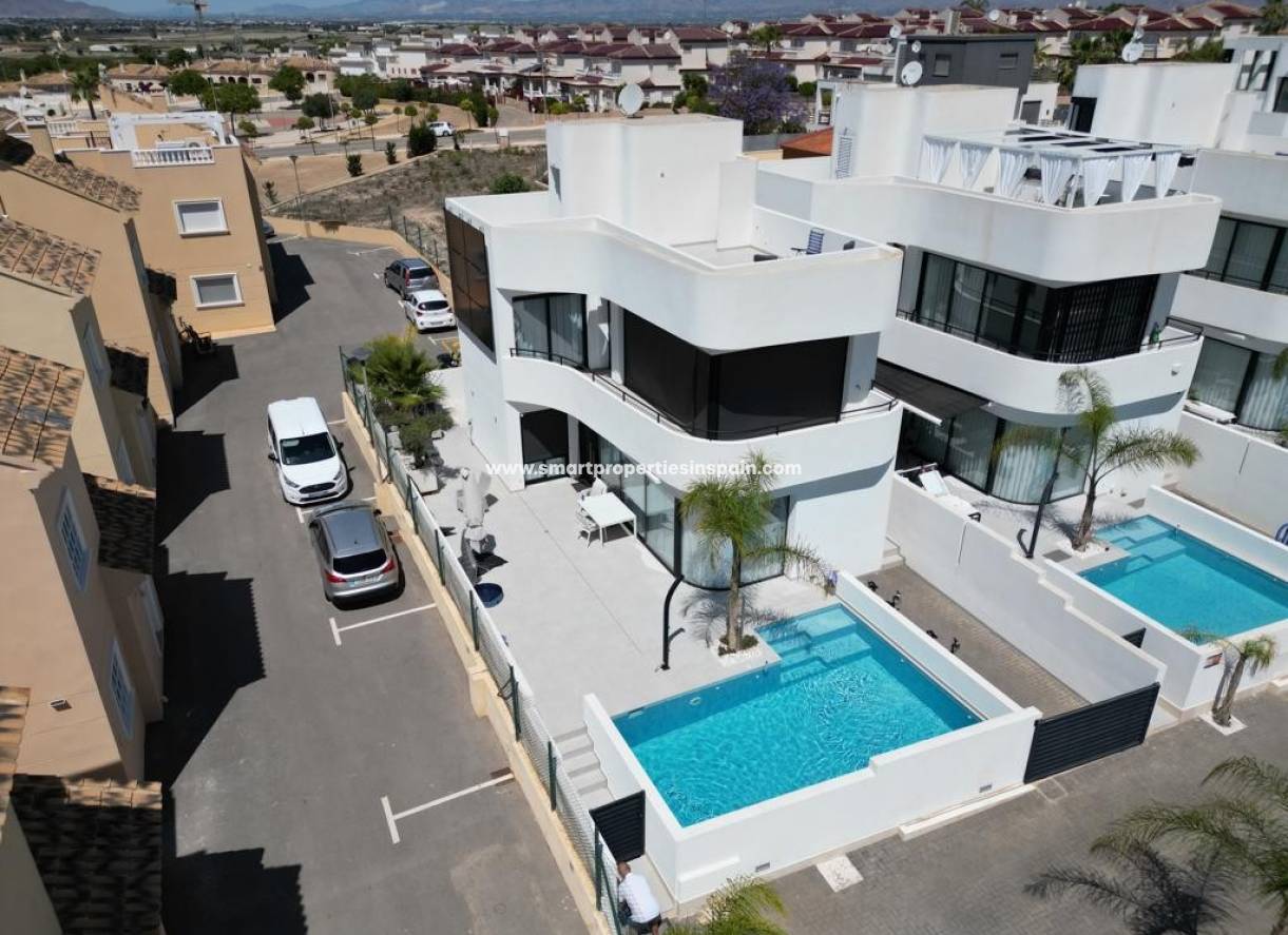 Wiederverkauf - Freistehendes Haus - La Marina - Urbanización La Marina