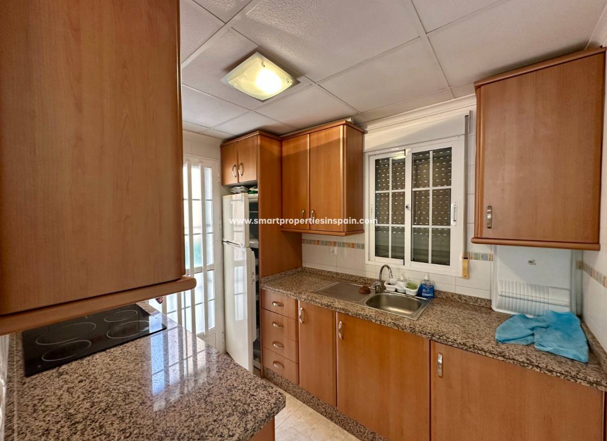 Wiederverkauf - Freistehendes Haus - La Marina - Urbanización La Marina