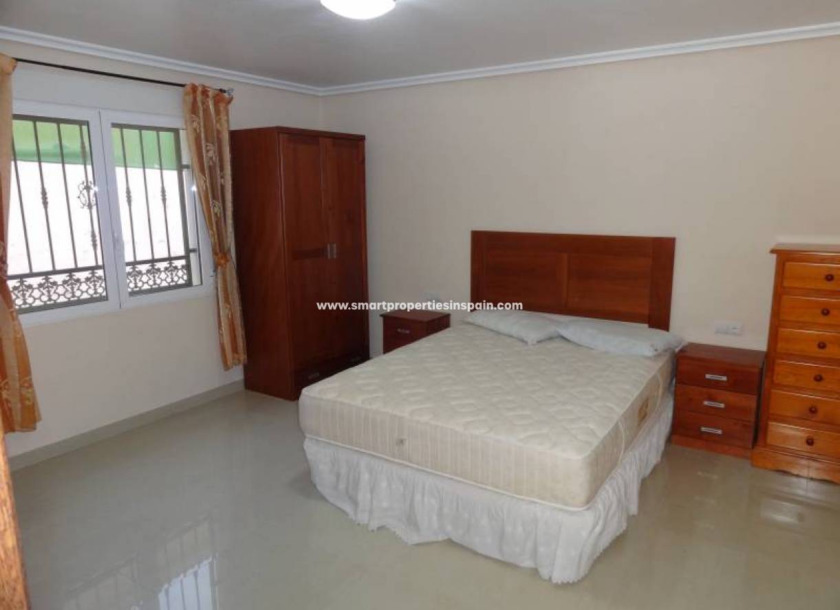 Wiederverkauf - Freistehendes Haus - La Marina - Urbanización La Marina