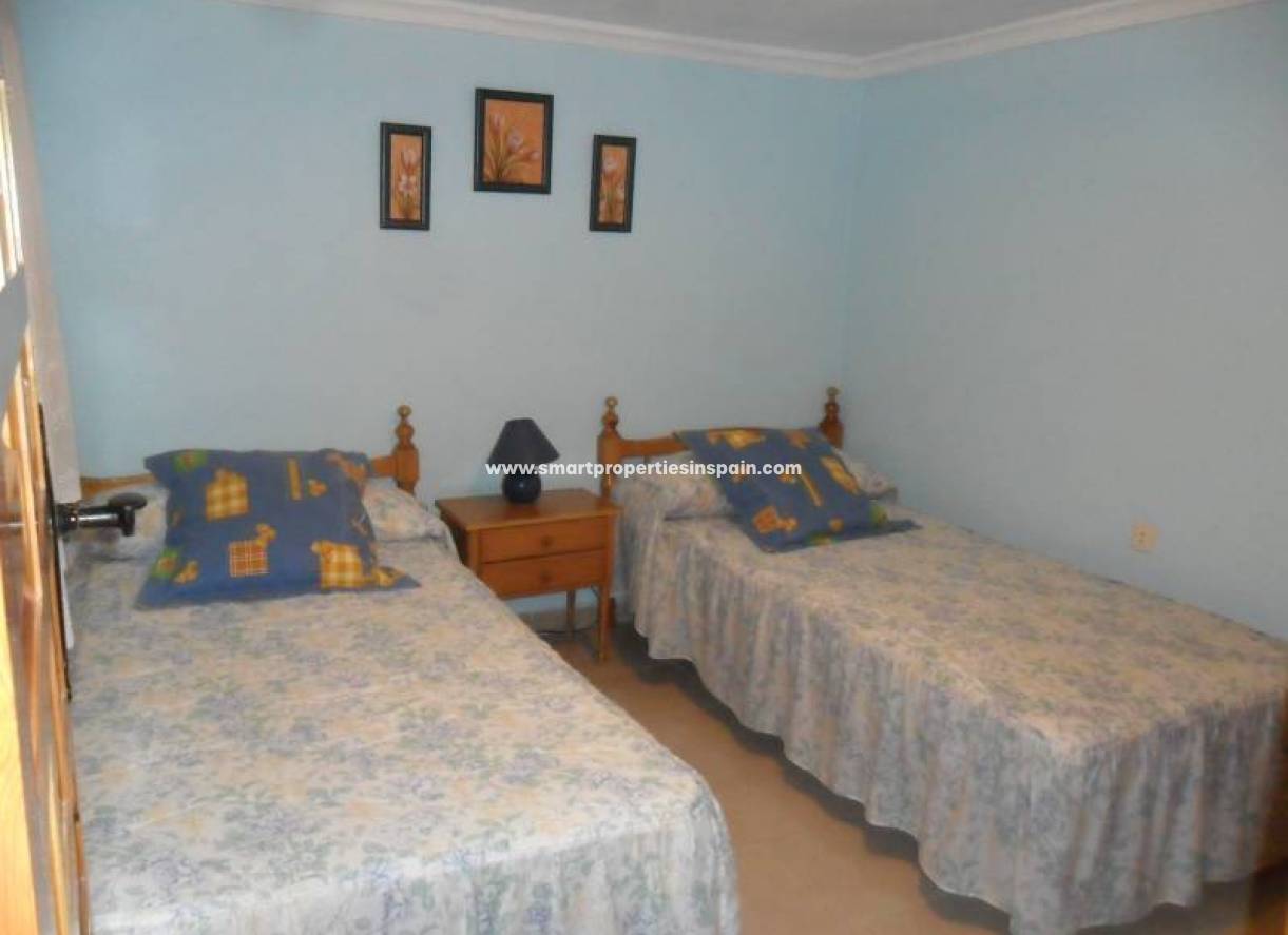 Wiederverkauf - Freistehendes Haus - La Marina - Urbanización La Marina