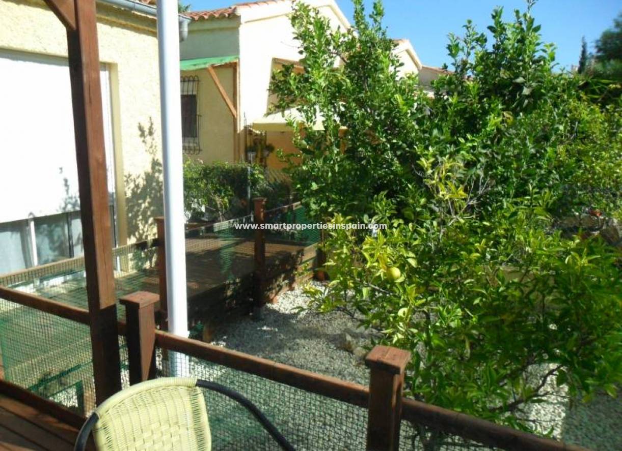 Wiederverkauf - Freistehendes Haus - La Marina - Urbanización La Marina