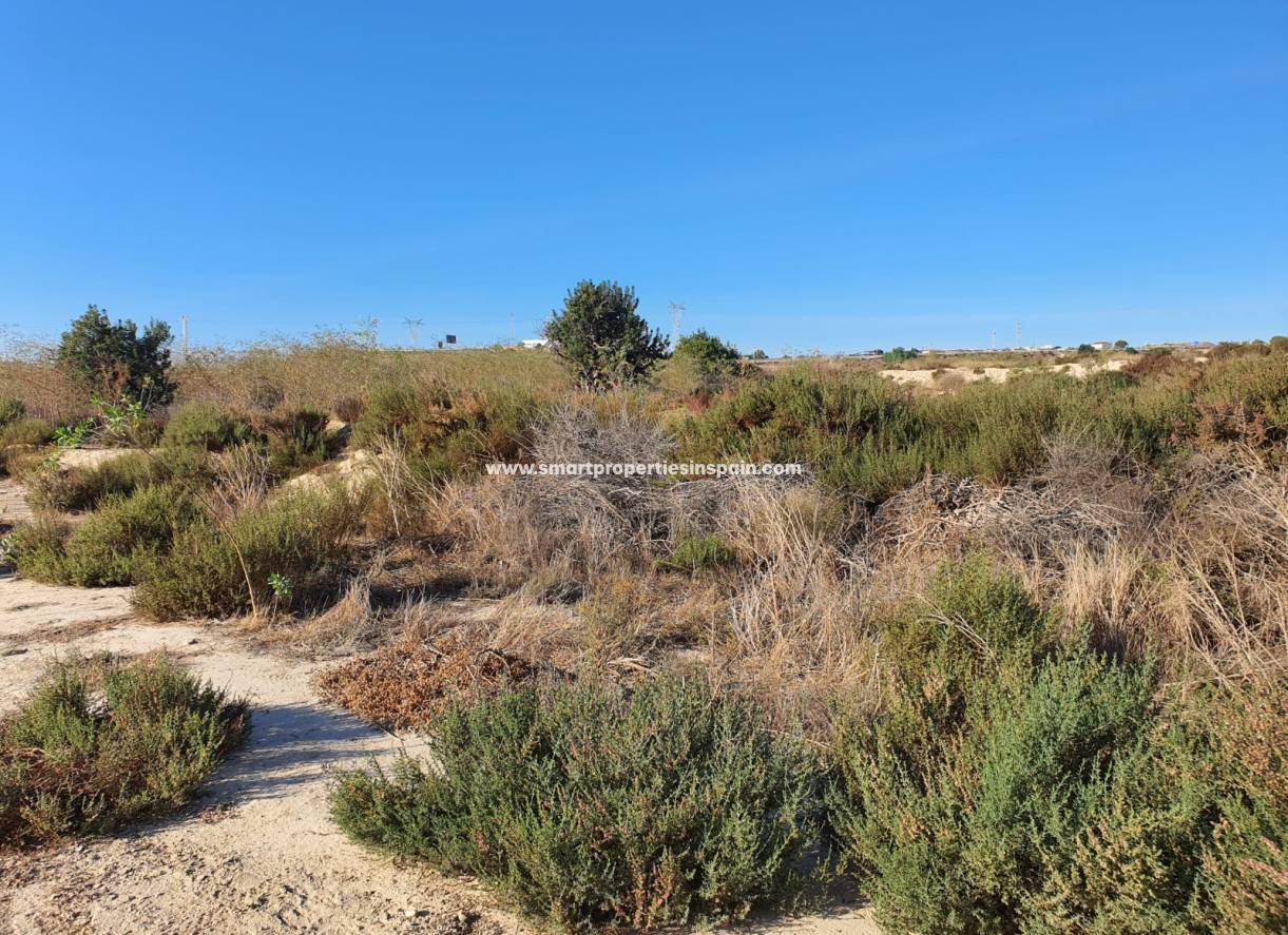 Wiederverkauf - Grundstuck - Alicante