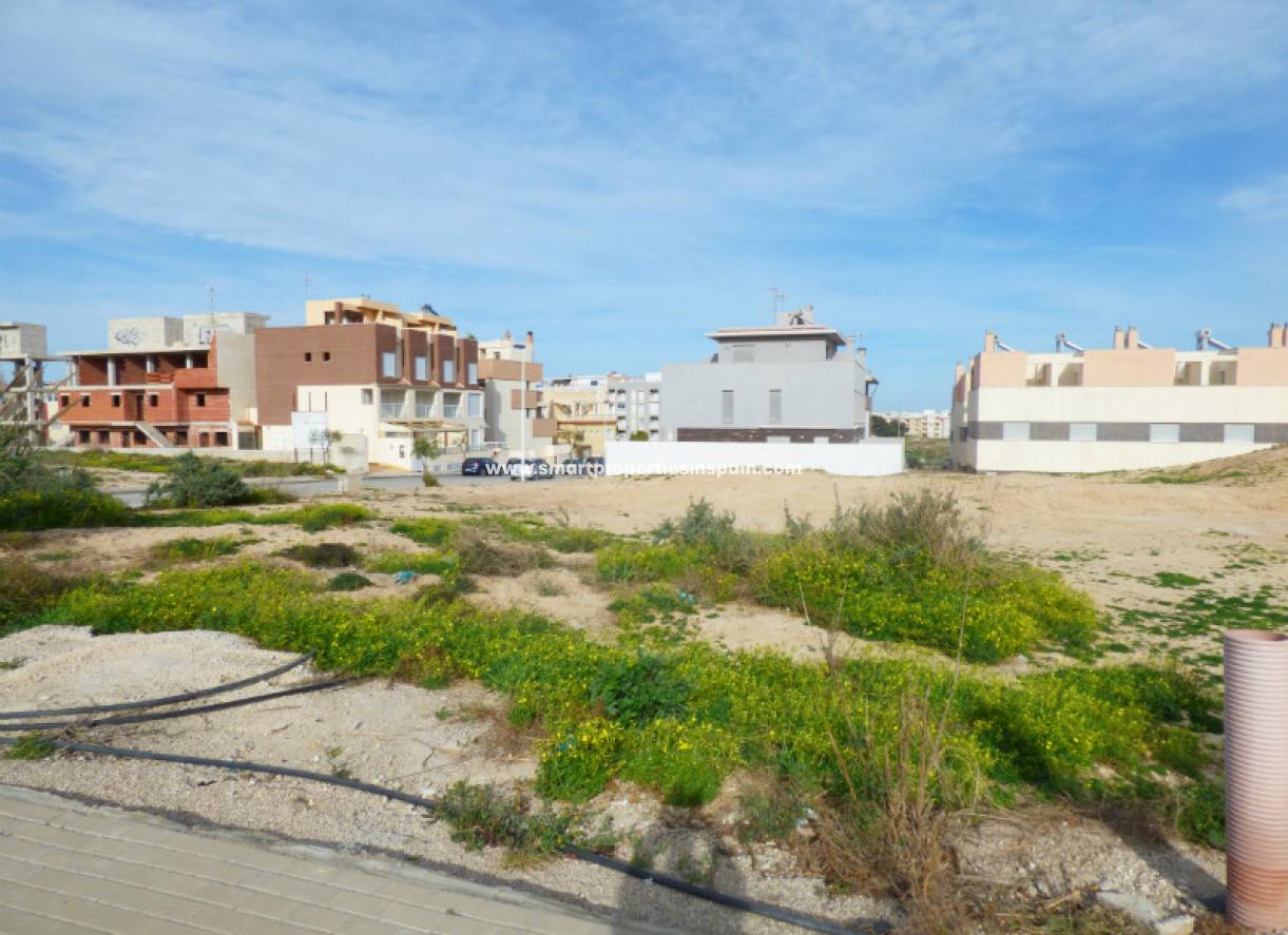 Wiederverkauf - Grundstuck - Guardamar  - Guardamar