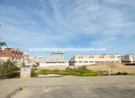 Wiederverkauf - Grundstuck - Guardamar  - Guardamar