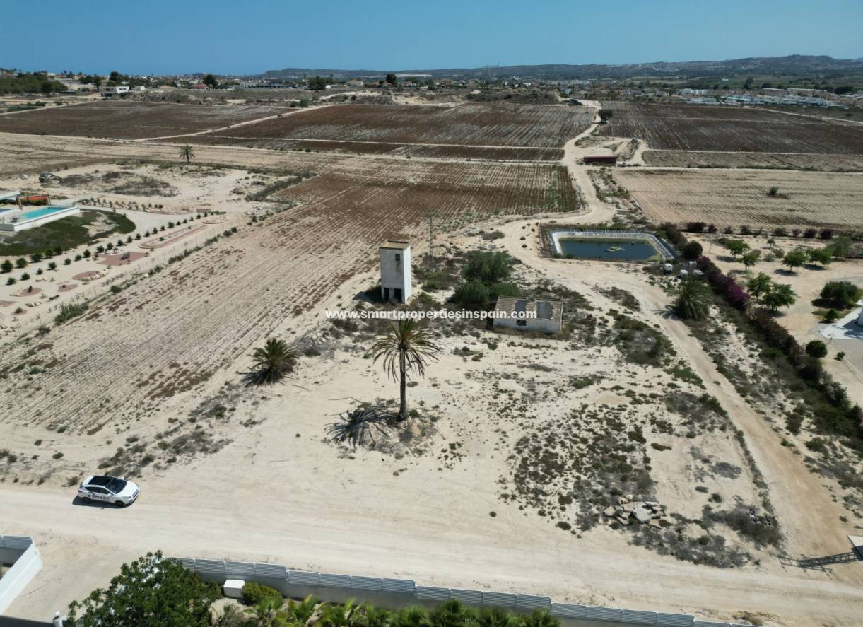 Wiederverkauf - Grundstuck - La Marina - Elche