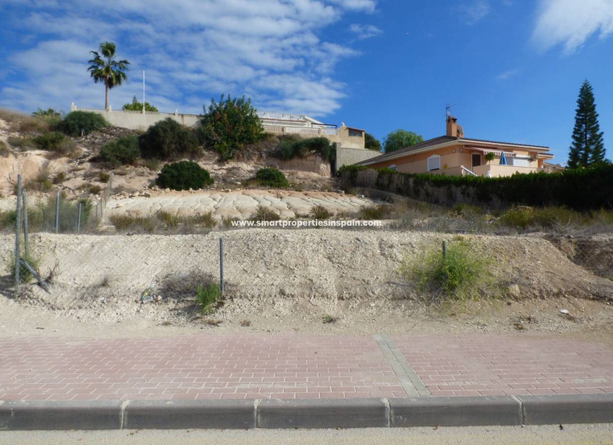 Wiederverkauf - Grundstuck - La Marina - Urbanización La Marina