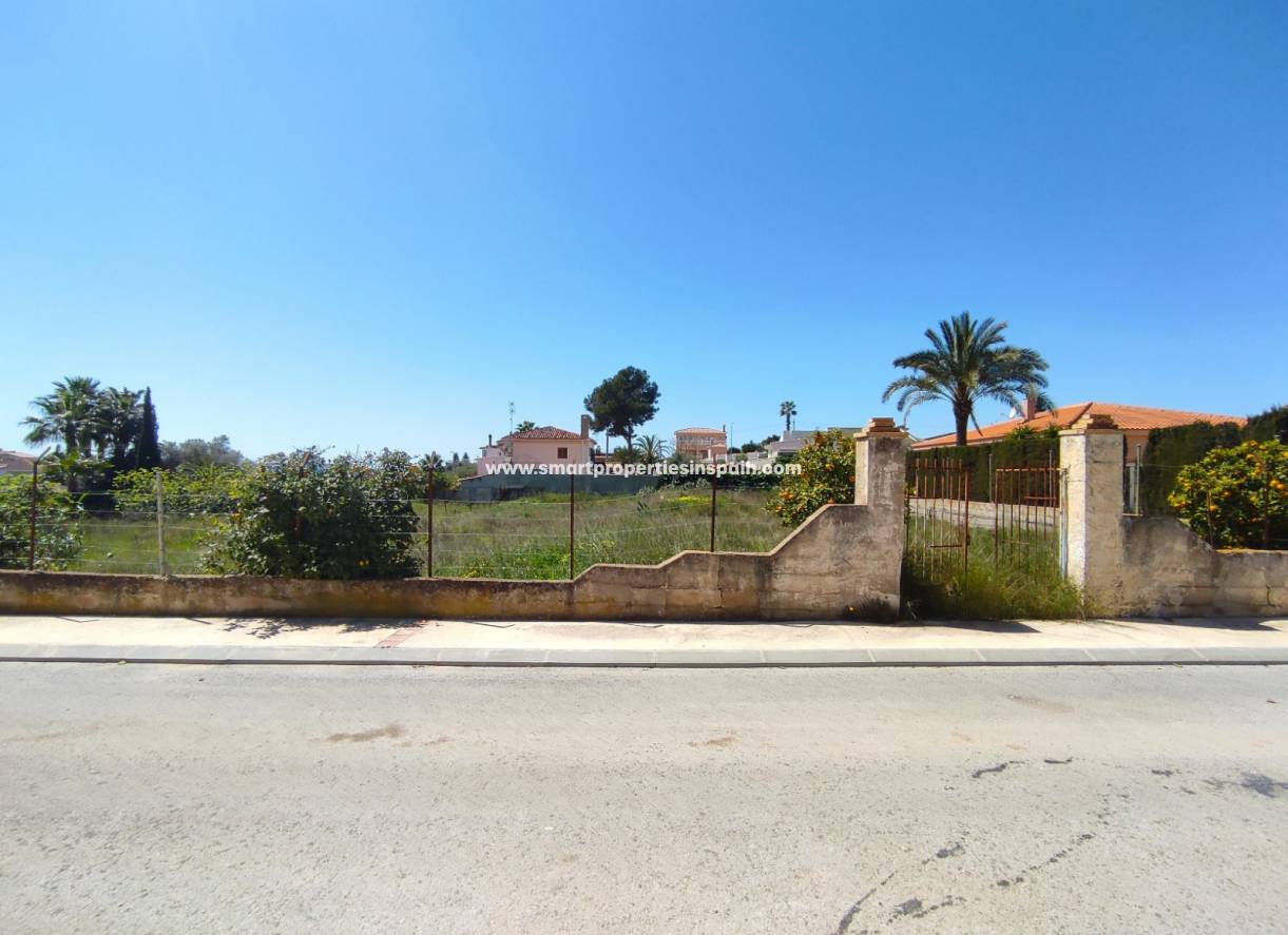 Wiederverkauf - Grundstuck - La Marina - Urbanización La Marina
