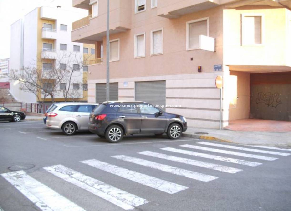 Wiederverkauf - kommerziell - La Marina - La Marina Village