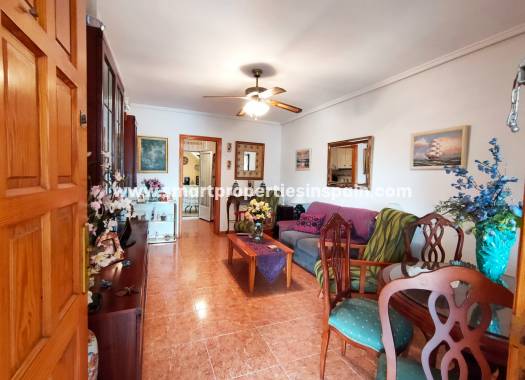 Wiederverkauf - Quad Villa - La Marina - Urbanización La Marina