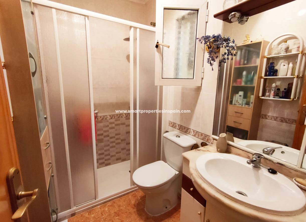 Wiederverkauf - Quad Villa - La Marina - Urbanización La Marina
