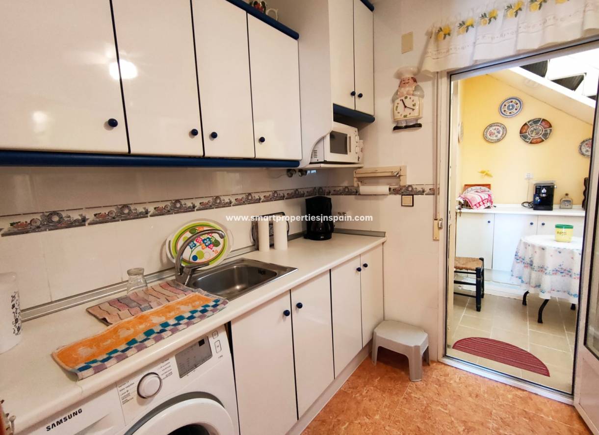 Wiederverkauf - Quad Villa - La Marina - Urbanización La Marina