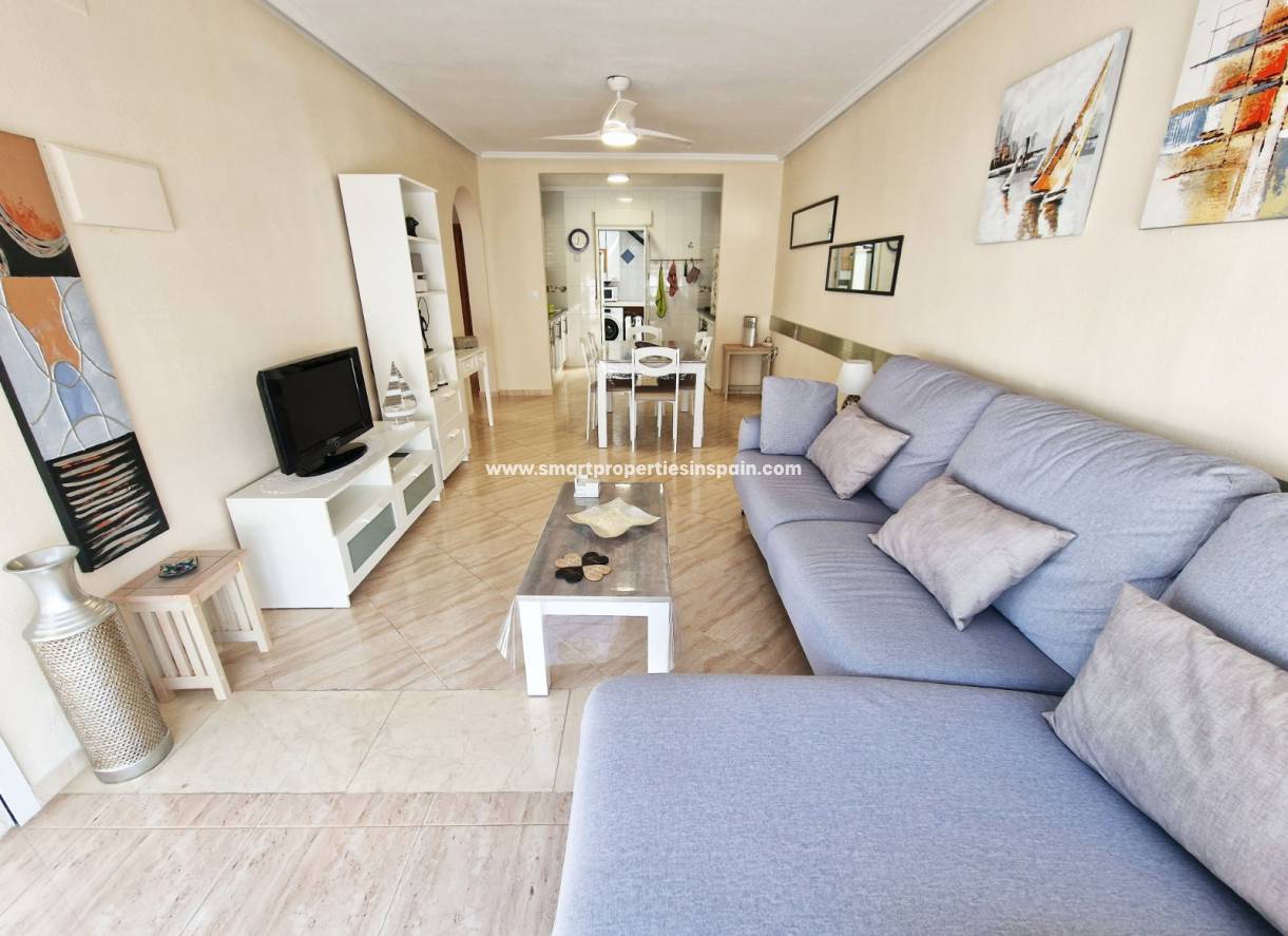 Wiederverkauf - Quad Villa - La Marina - Urbanización La Marina