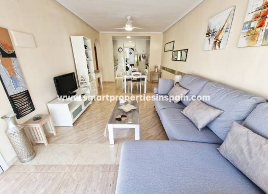 Wiederverkauf - Quad Villa - La Marina - Urbanización La Marina