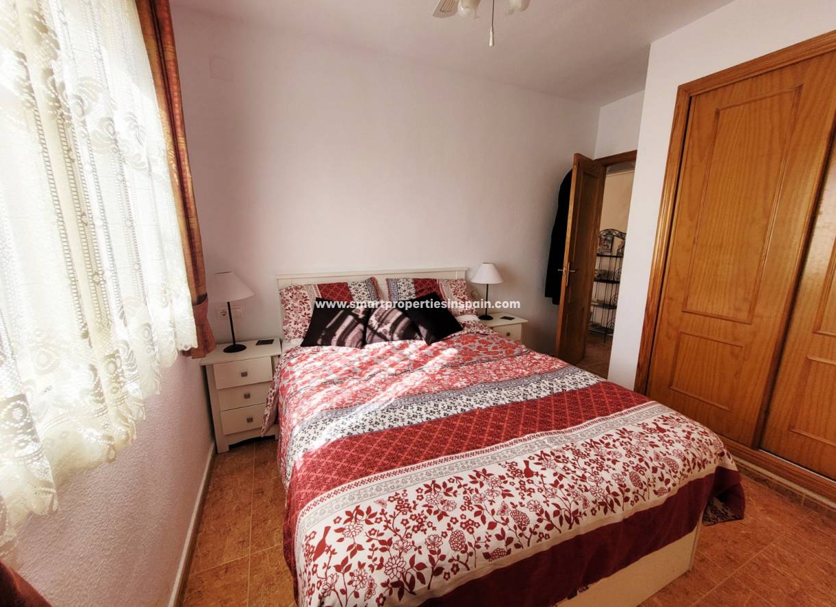 Wiederverkauf - Quad Villa - La Marina - Urbanización La Marina