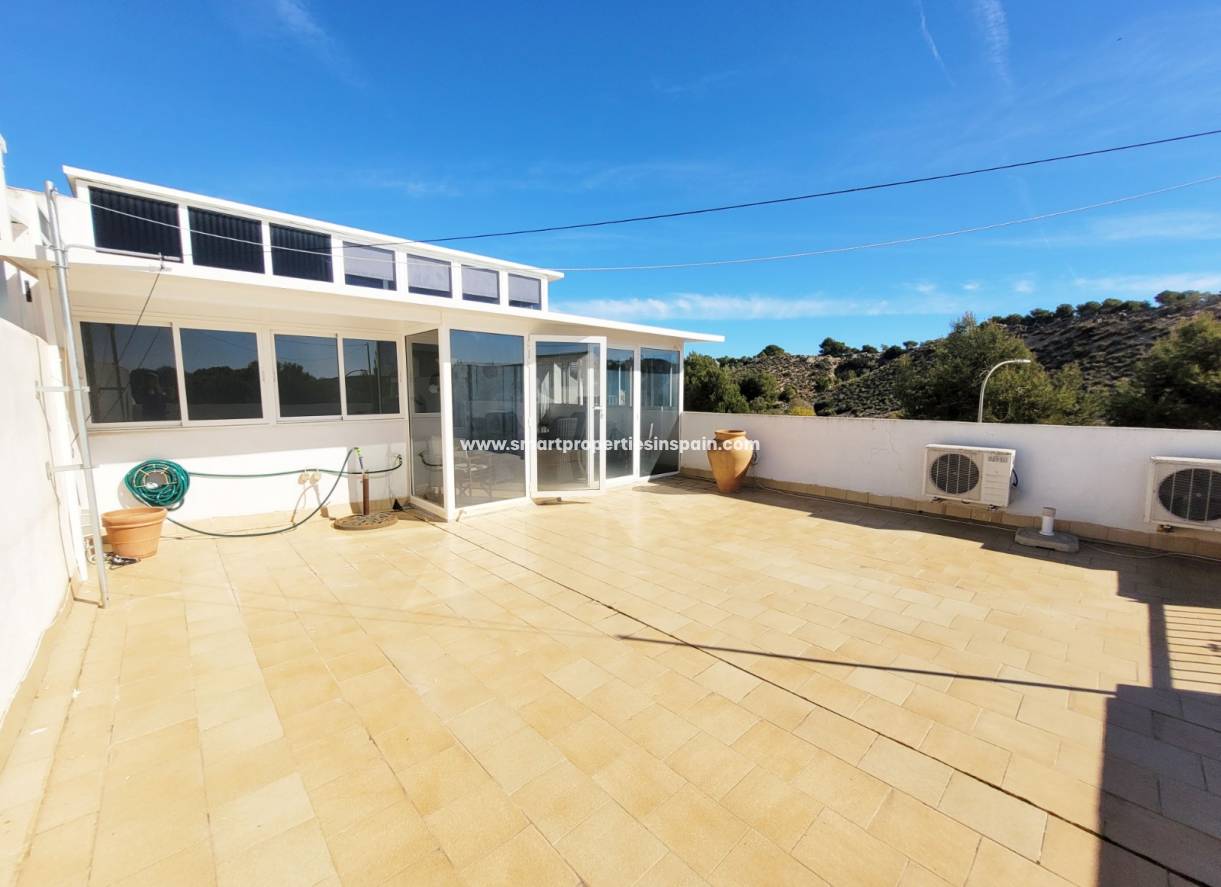 Wiederverkauf - Quad Villa - La Marina - Urbanización La Marina