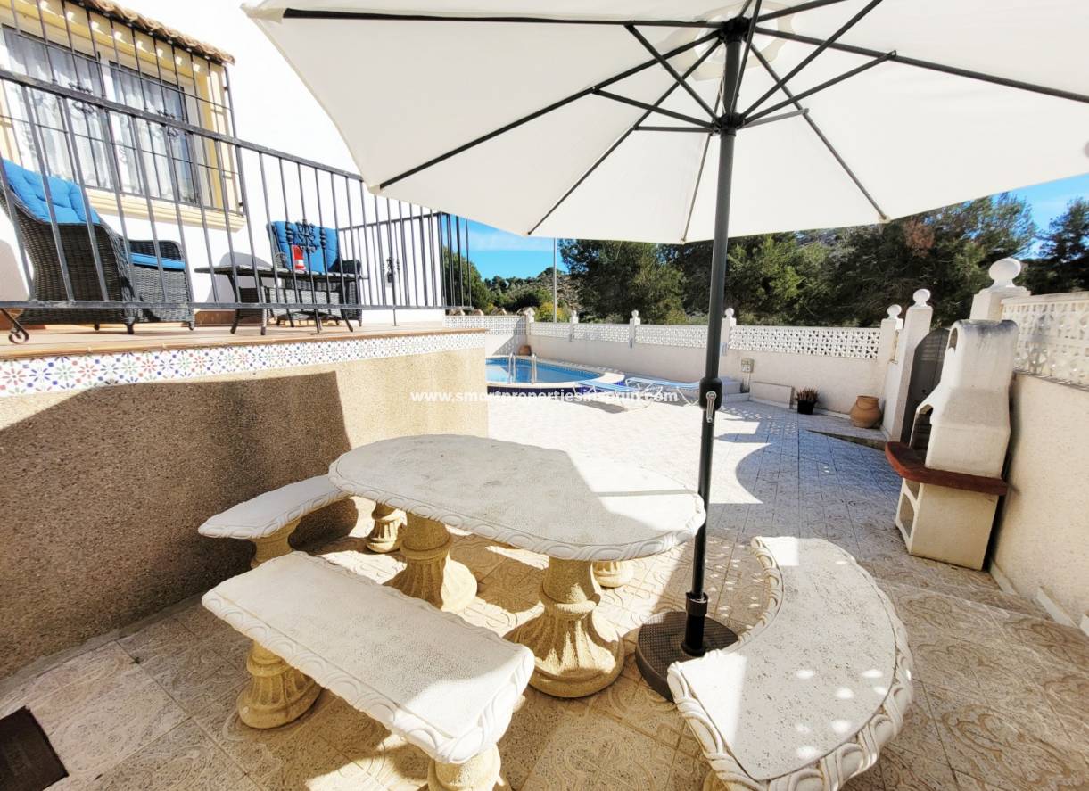 Wiederverkauf - Quad Villa - La Marina - Urbanización La Marina