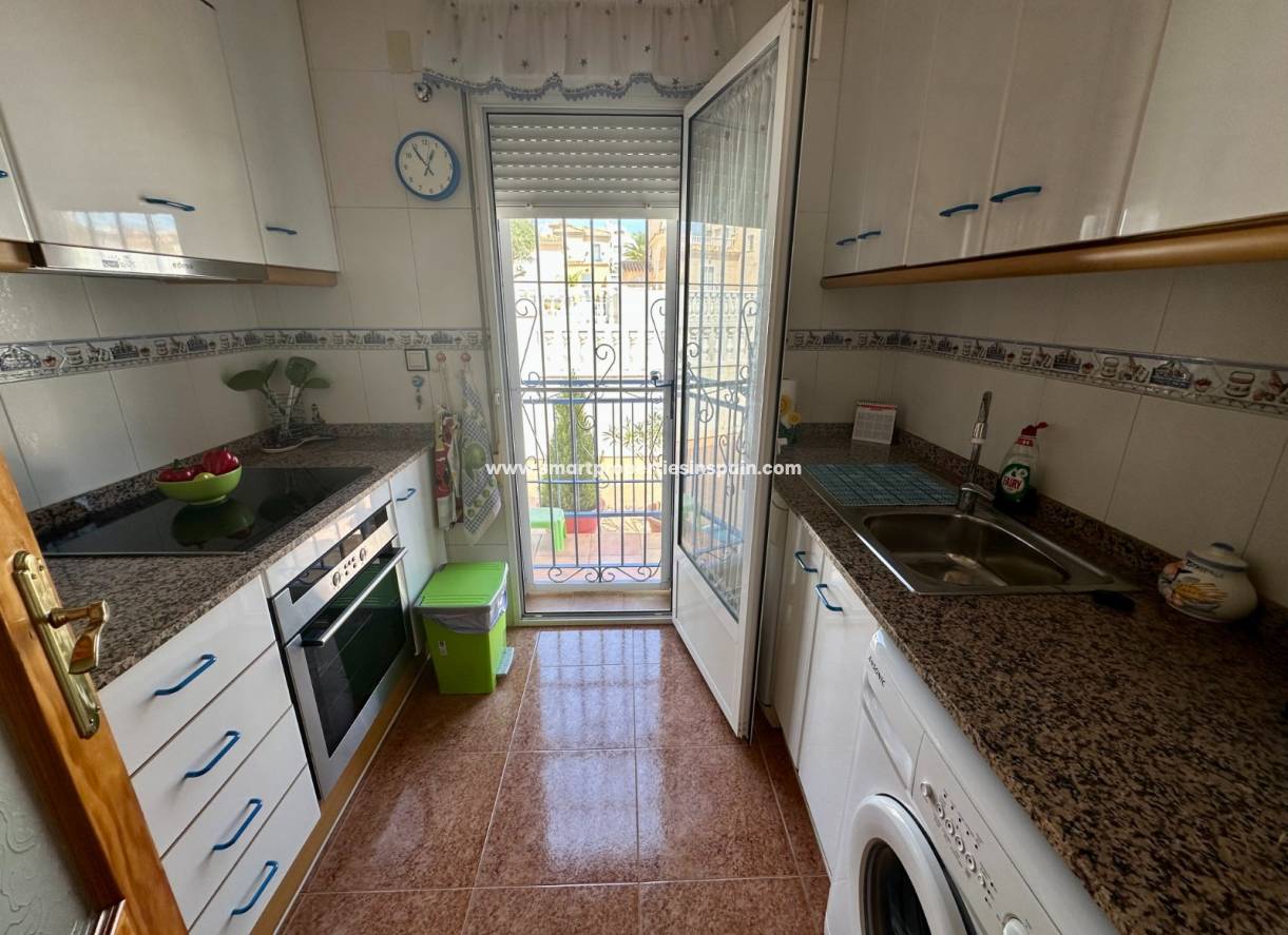 Wiederverkauf - Quad Villa - La Marina - Urbanización La Marina