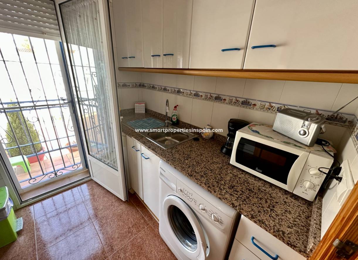 Wiederverkauf - Quad Villa - La Marina - Urbanización La Marina