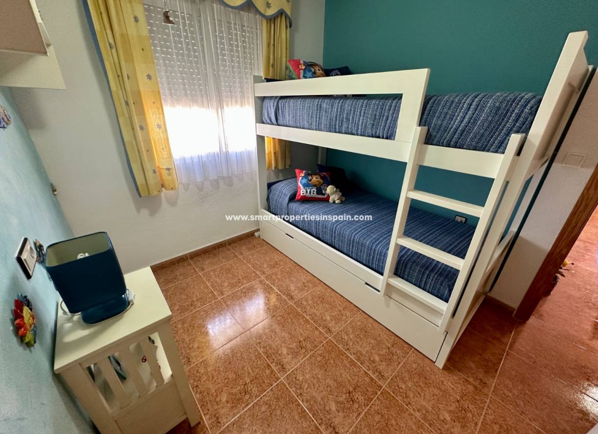 Wiederverkauf - Quad Villa - La Marina - Urbanización La Marina