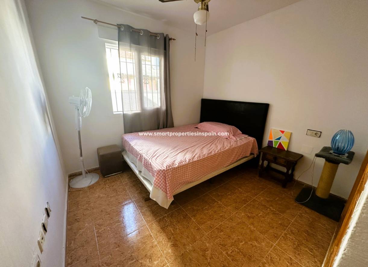 Wiederverkauf - Quad Villa - La Marina - Urbanización La Marina
