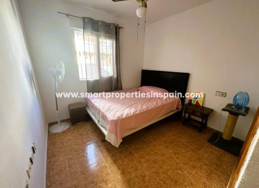 Wiederverkauf - Quad Villa - La Marina - Urbanización La Marina