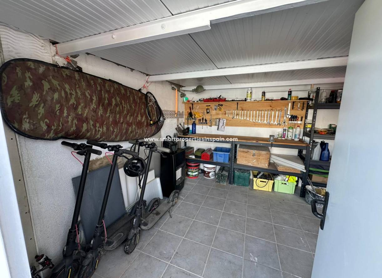 Wiederverkauf - Quad Villa - La Marina - Urbanización La Marina