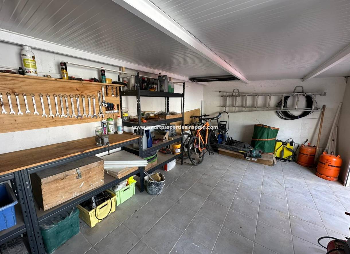 Wiederverkauf - Quad Villa - La Marina - Urbanización La Marina