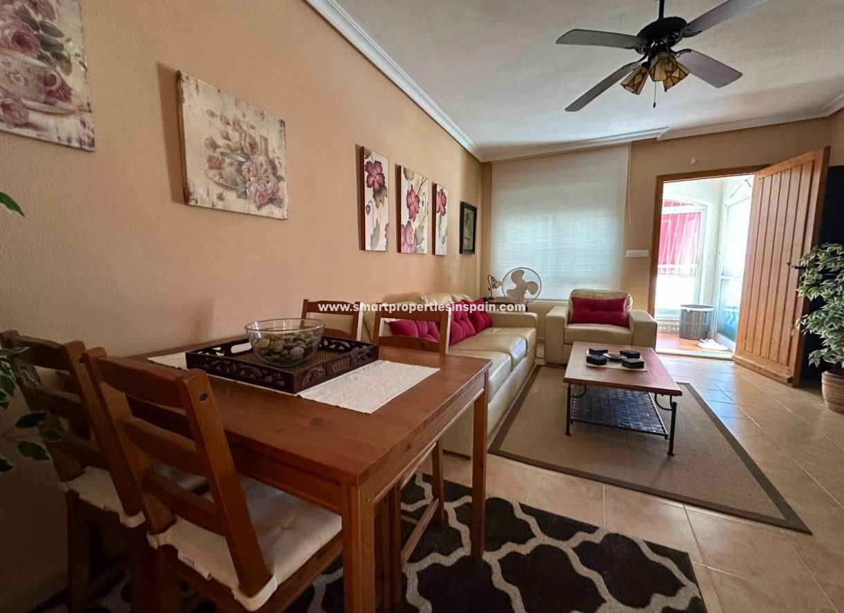 Wiederverkauf - Quad Villa - La Marina - Urbanización La Marina