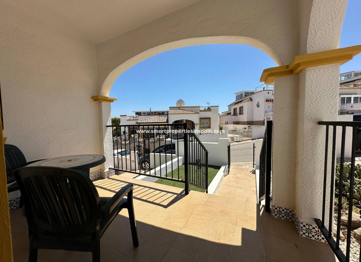 Wiederverkauf - Quad Villa - La Marina - Urbanización La Marina