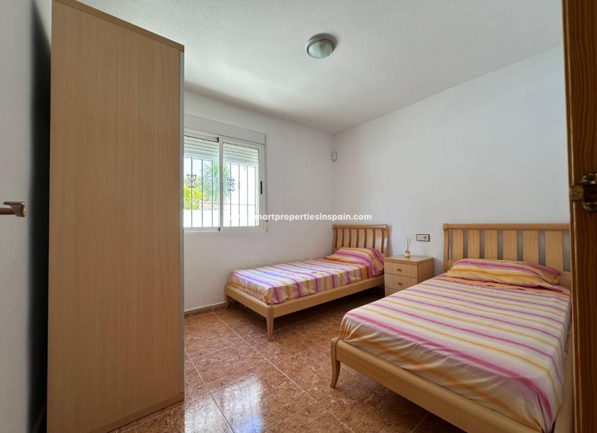 Wiederverkauf - Quad Villa - La Marina - Urbanización La Marina