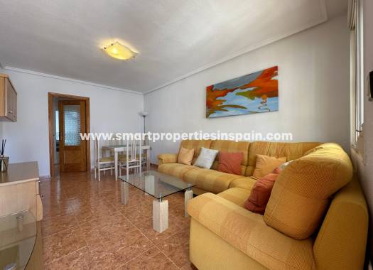 Wiederverkauf - Quad Villa - La Marina - Urbanización La Marina