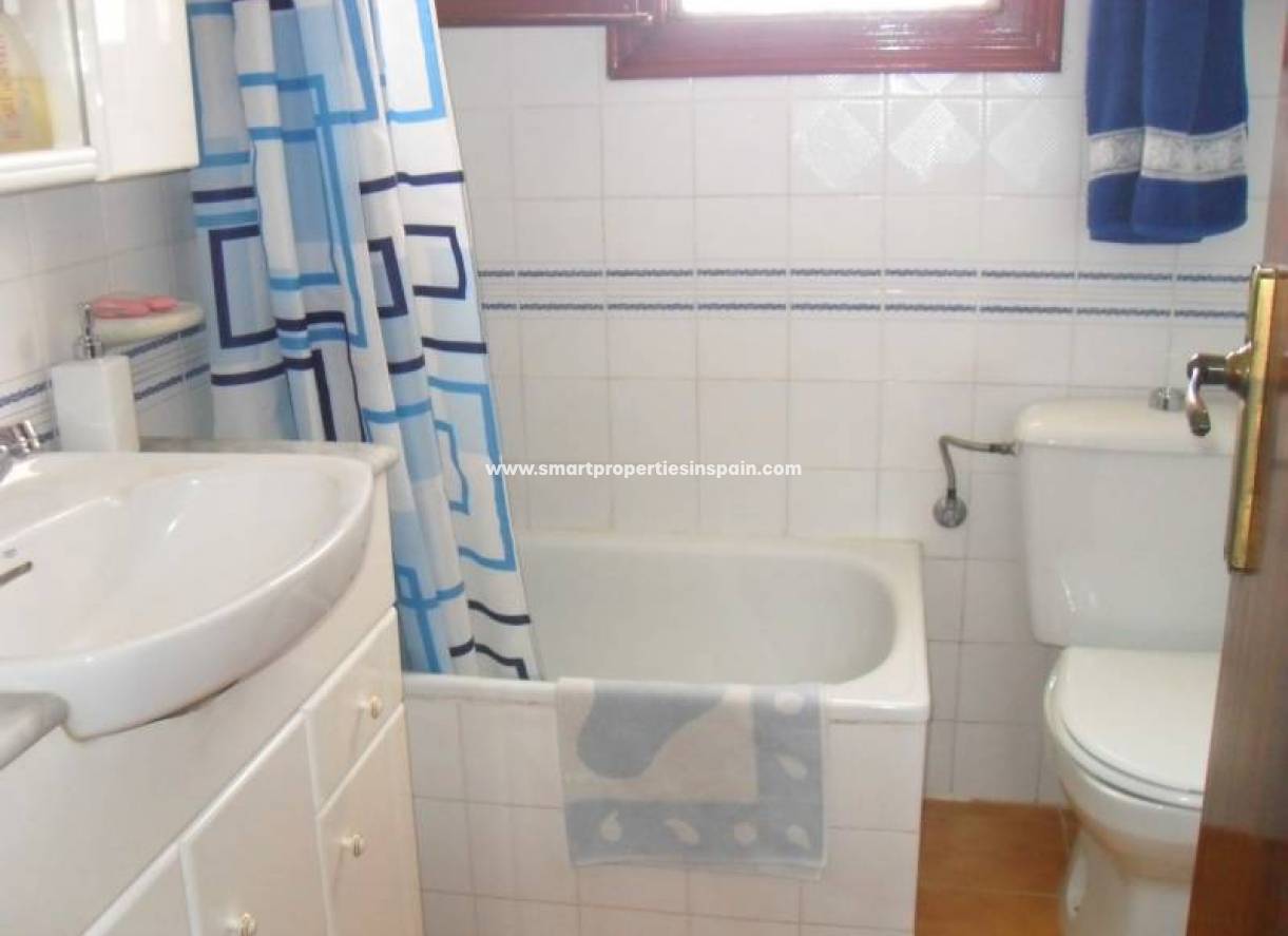 Wiederverkauf - Reihenhaus - La Marina - Urbanización La Marina