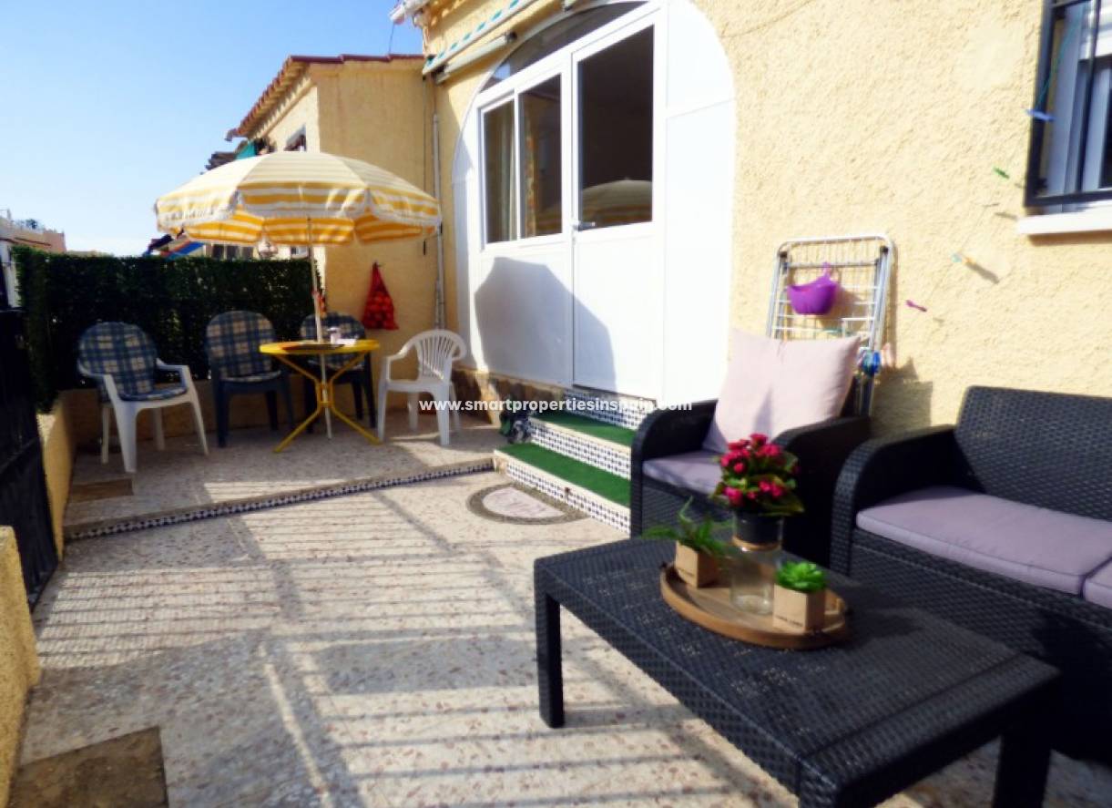 Wiederverkauf - Reihenhaus - La Marina - Urbanización La Marina