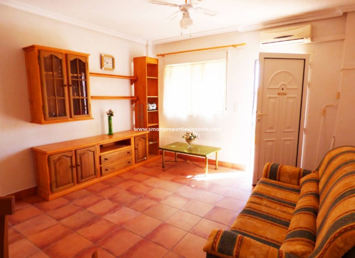 Wiederverkauf - Reihenhaus - La Marina - Urbanización La Marina