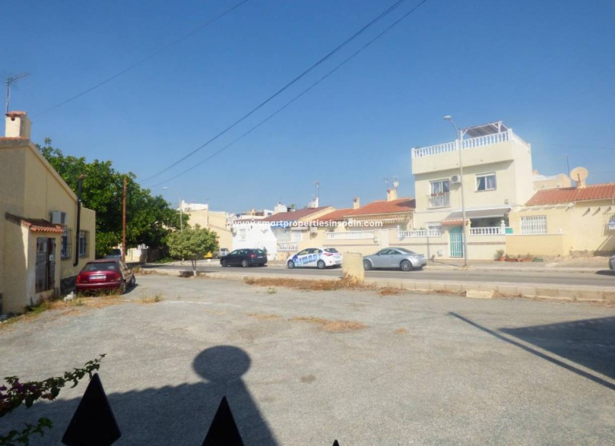 Wiederverkauf - Reihenhaus - La Marina - Urbanización La Marina