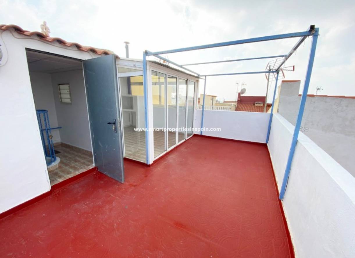 Wiederverkauf - Reihenhaus - La Marina - Urbanización La Marina