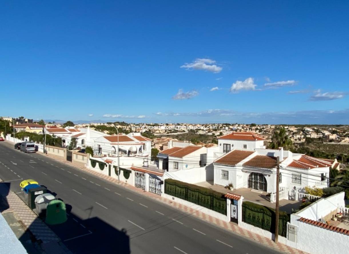 Wiederverkauf - Reihenhaus - La Marina - Urbanización La Marina