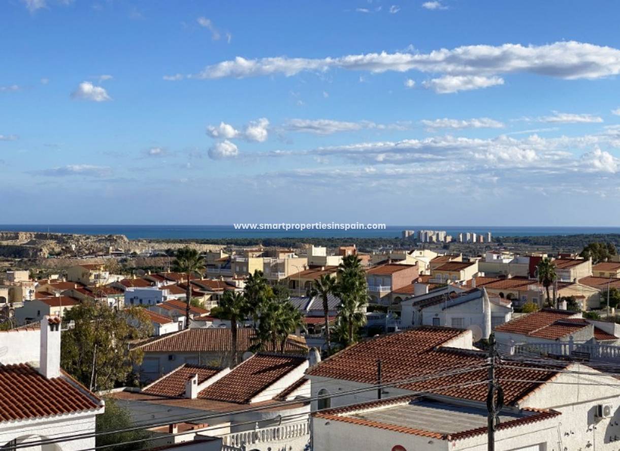 Wiederverkauf - Reihenhaus - La Marina - Urbanización La Marina