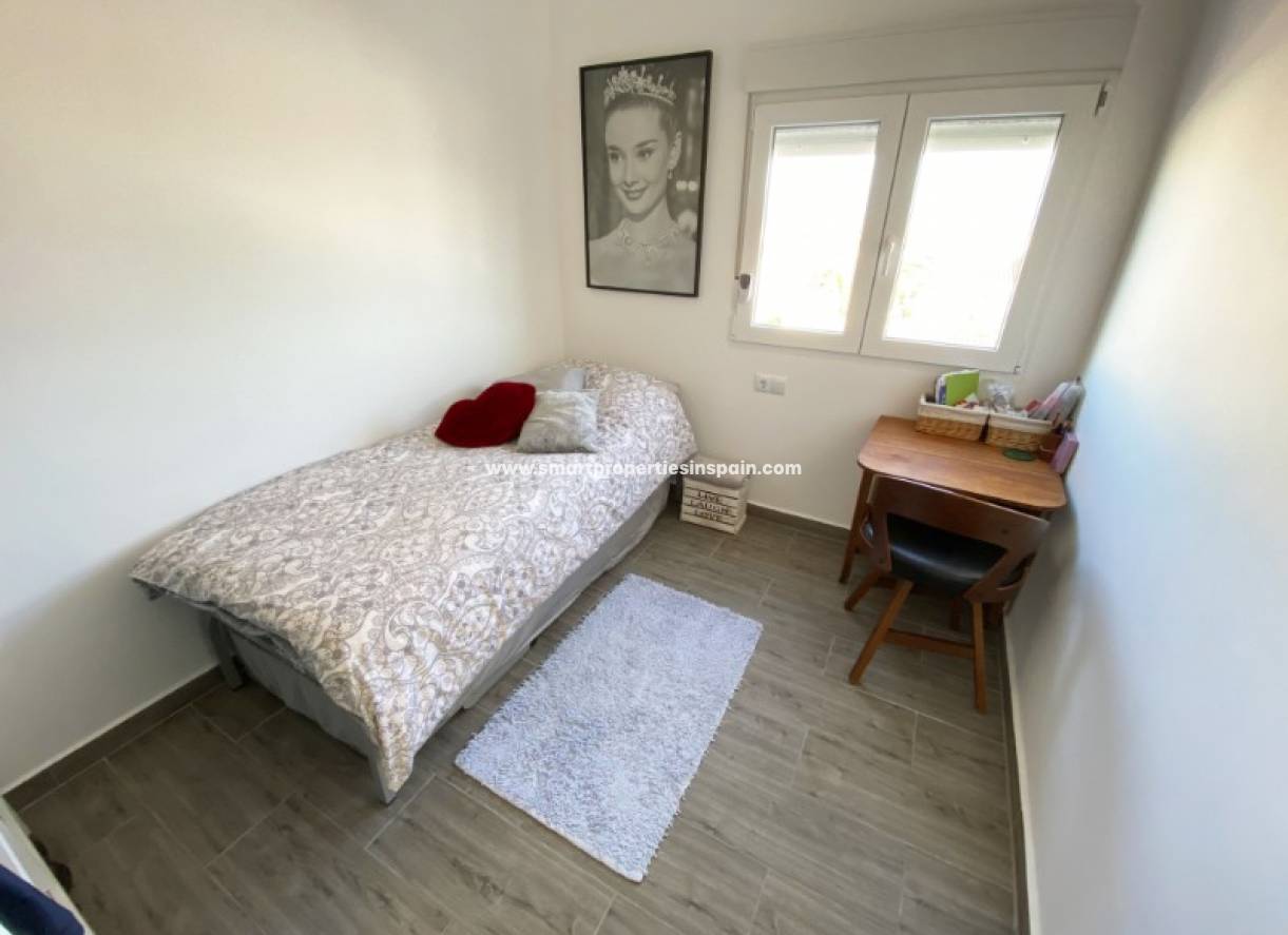 Wiederverkauf - Reihenhaus - La Marina - Urbanización La Marina