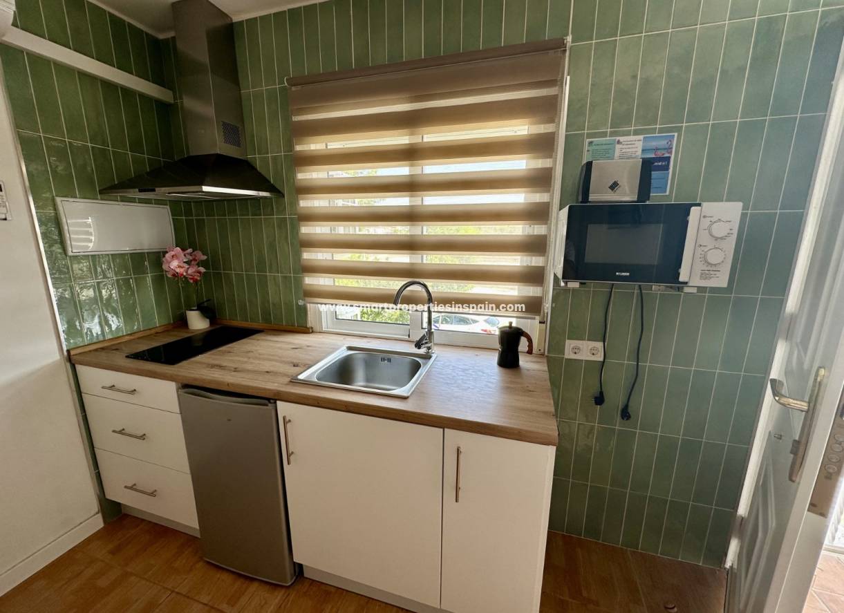 Wiederverkauf - Reihenhaus - La Marina - Urbanización La Marina
