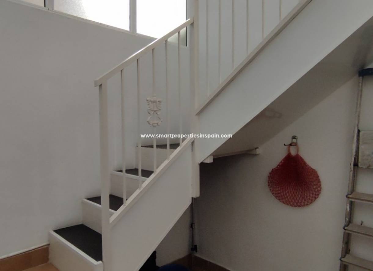 Wiederverkauf - Semi Detached Villa - La Marina - Urbanización La Marina