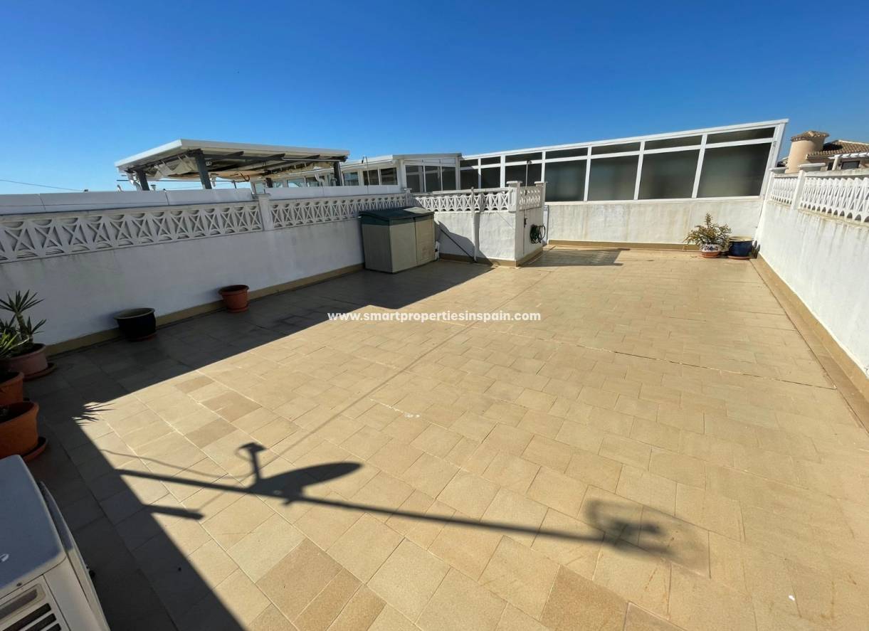 Wiederverkauf - Semi Detached Villa - La Marina - Urbanización La Marina
