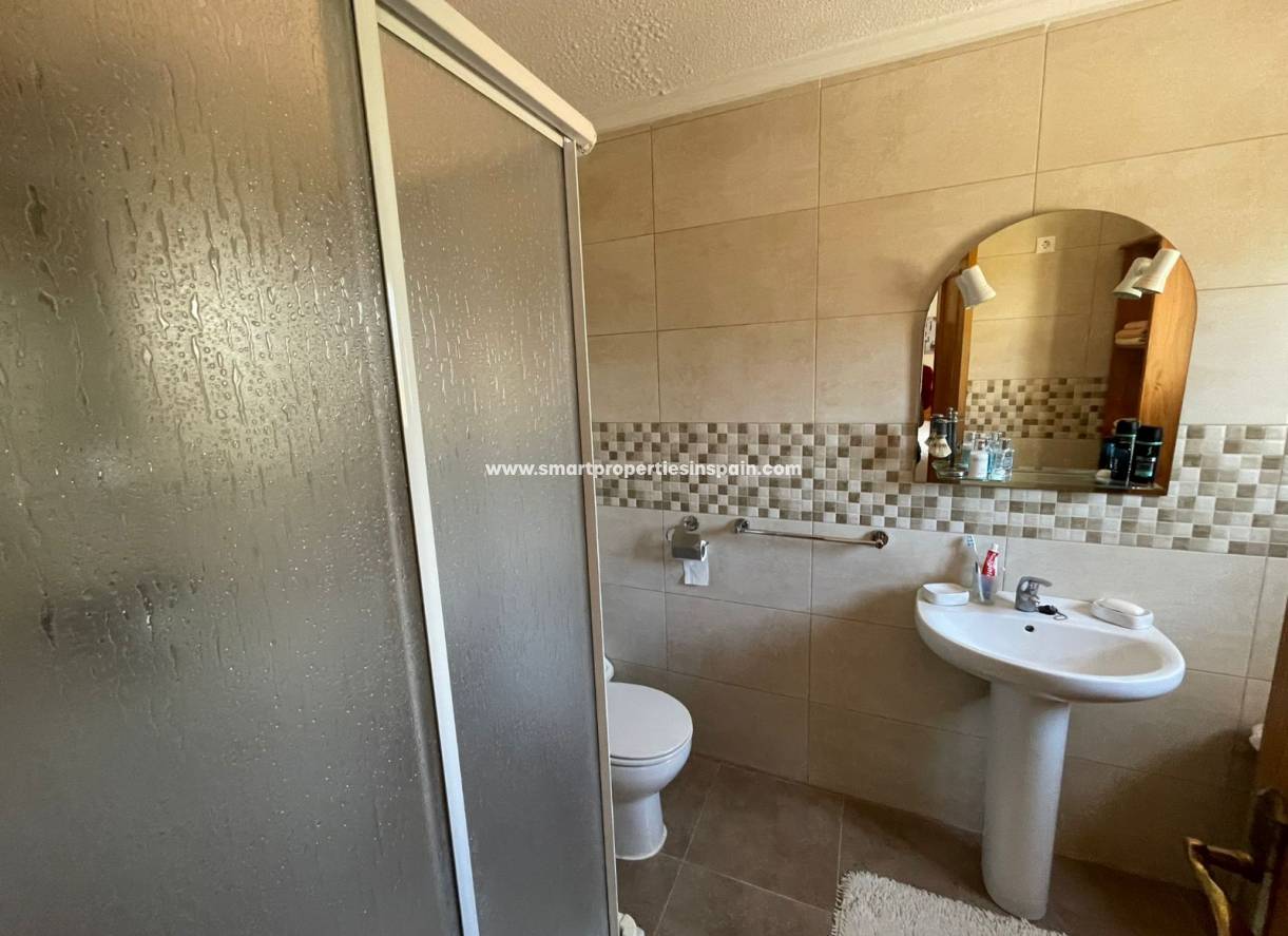 Wiederverkauf - Semi Detached Villa - La Marina - Urbanización La Marina