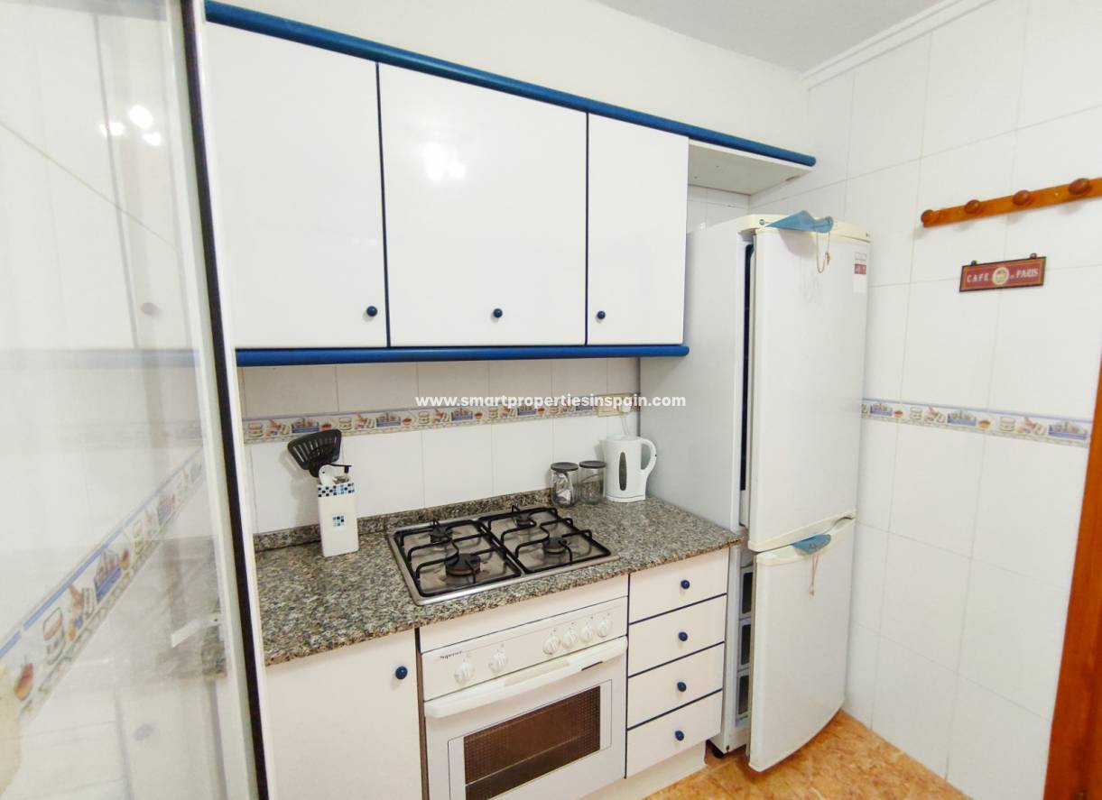 Wiederverkauf - Semi Detached Villa - La Marina - Urbanización La Marina