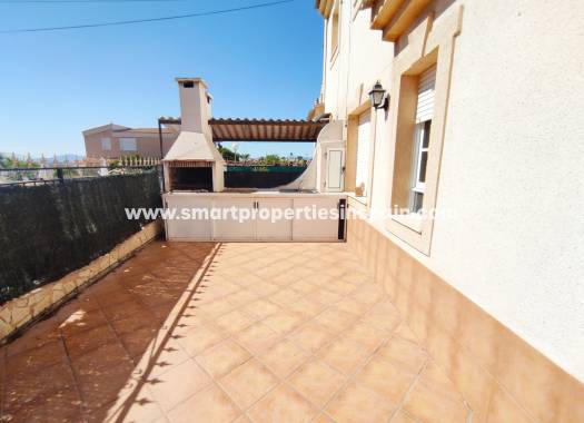 Wiederverkauf - Semi Detached Villa - La Marina - Urbanización La Marina