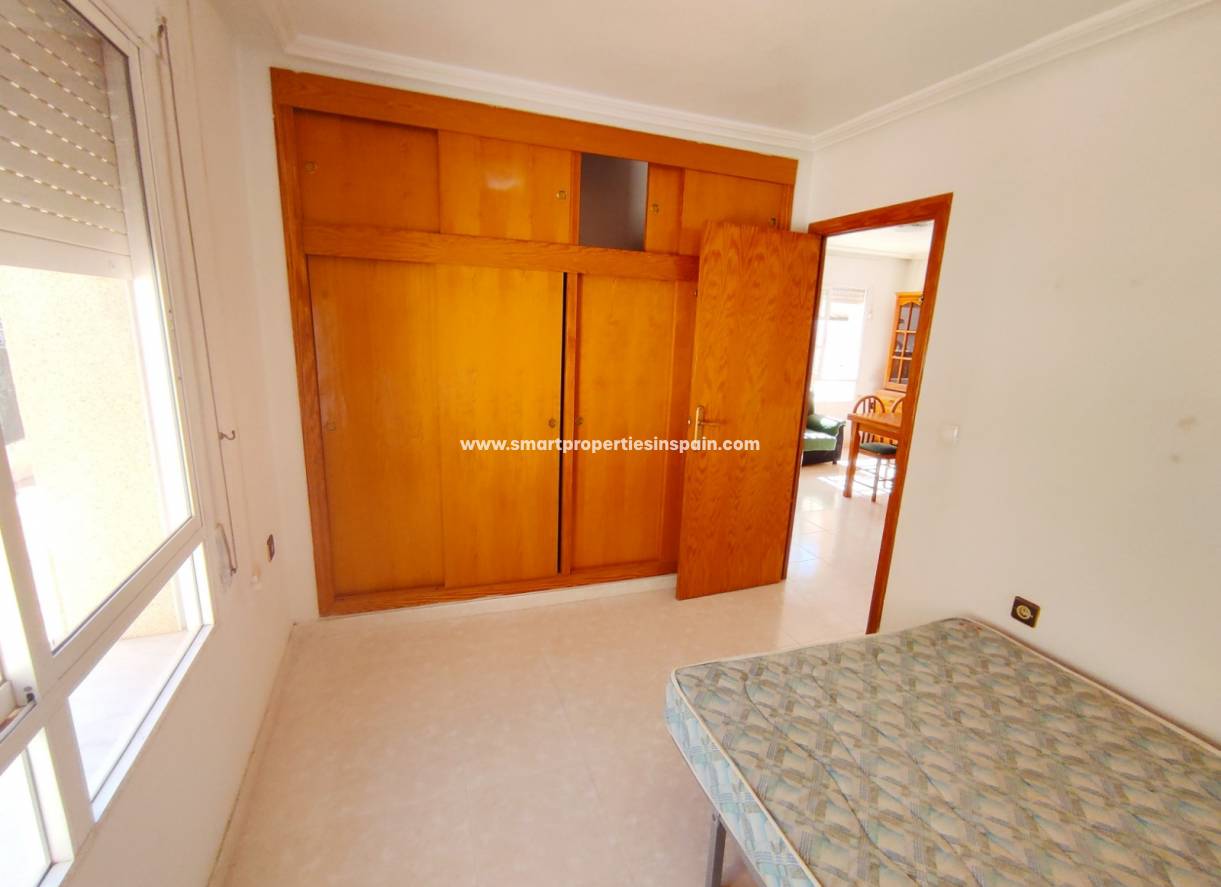 Wiederverkauf - Semi Detached Villa - La Marina - Urbanización La Marina