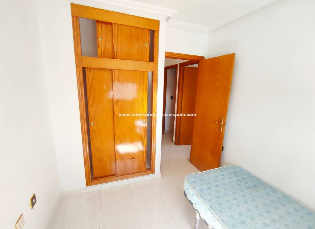 Wiederverkauf - Semi Detached Villa - La Marina - Urbanización La Marina
