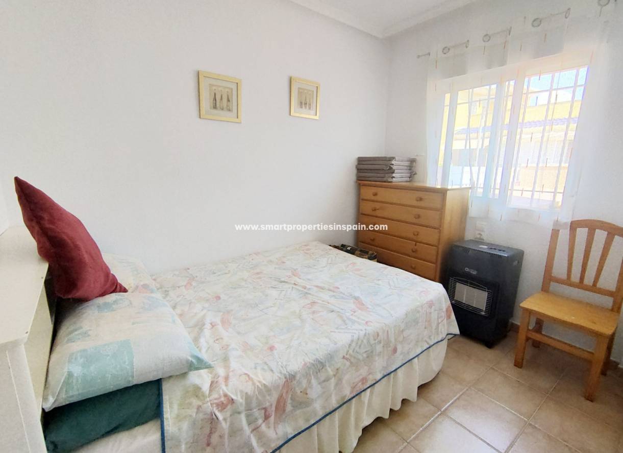 Wiederverkauf - Semi Detached Villa - La Marina - Urbanización La Marina