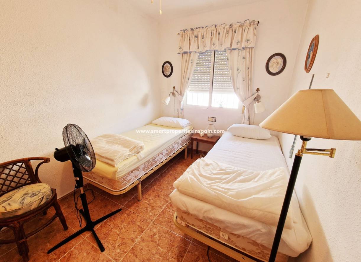 Wiederverkauf - Semi Detached Villa - La Marina - Urbanización La Marina